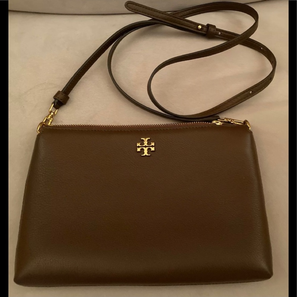 Tory Burch Kira Pebbled Leather Crossbody Bag Fudge EUC